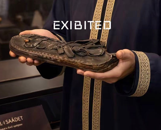 Sandal nailan of The Holy Prophet ‎ﷺ